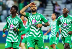 Το 4.15 που δεν στέκει και το ειδικό από την Κύπρο