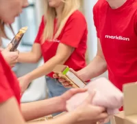 Η Meridian στήριξε για άλλη μια φορά οικογένειες με οικονομικά προβλήματα