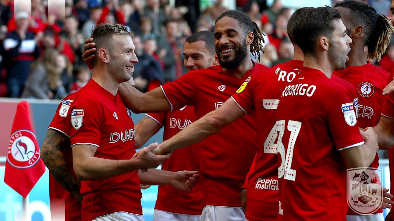 Στοίχημα με τέσσερα αουτσάιντερ και μία δυάδα