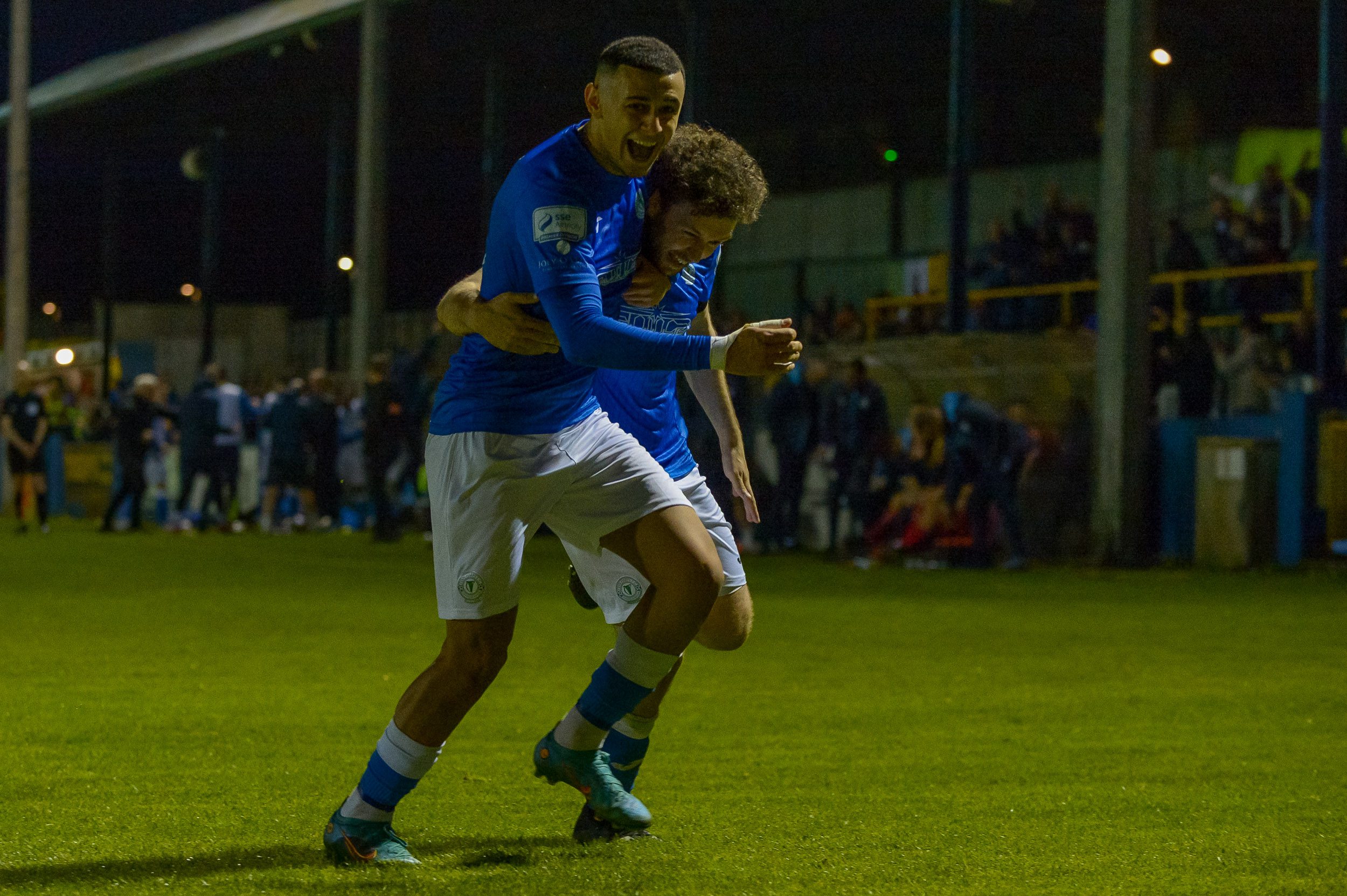 Σαββατιάτικο trixie και άσος επιβίωσης