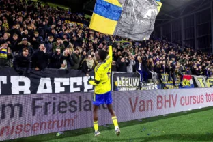 Δύο σημεία σε υψηλές αποδόσεις