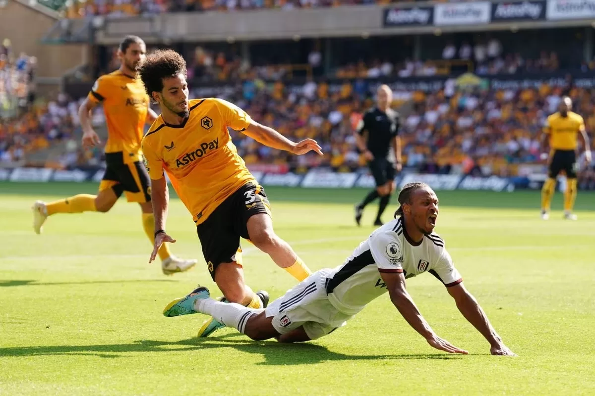 Η «βρώμικη» λύση και ο διαιτητής που μετράει κάρτες