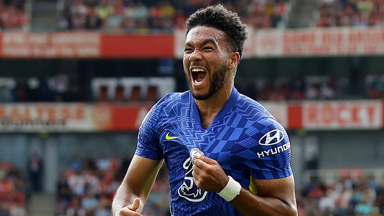 Αγγλοκυπριακή δυάδα και… Ρις Τζέιμς