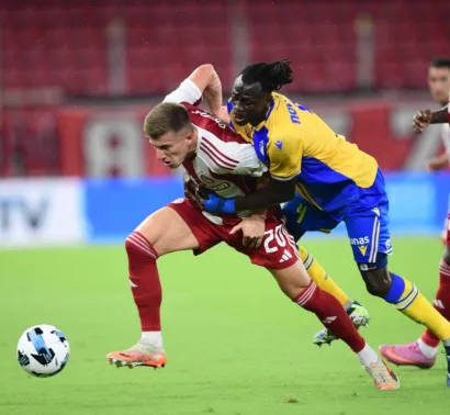 Δύο συστήματα σε μεγάλες αποδόσεις