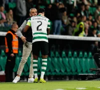 Με Κύπελλα και Κόπα Αφρικα