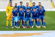 Δυο φιλικά με τέσσερα διαφορετικά πρόσωπα…