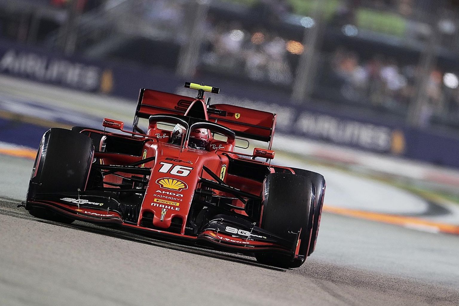 Τρελό ποντάρισμα στην Σιγκαπούρη με αποδόσεις από 6,50 έως 1001,00