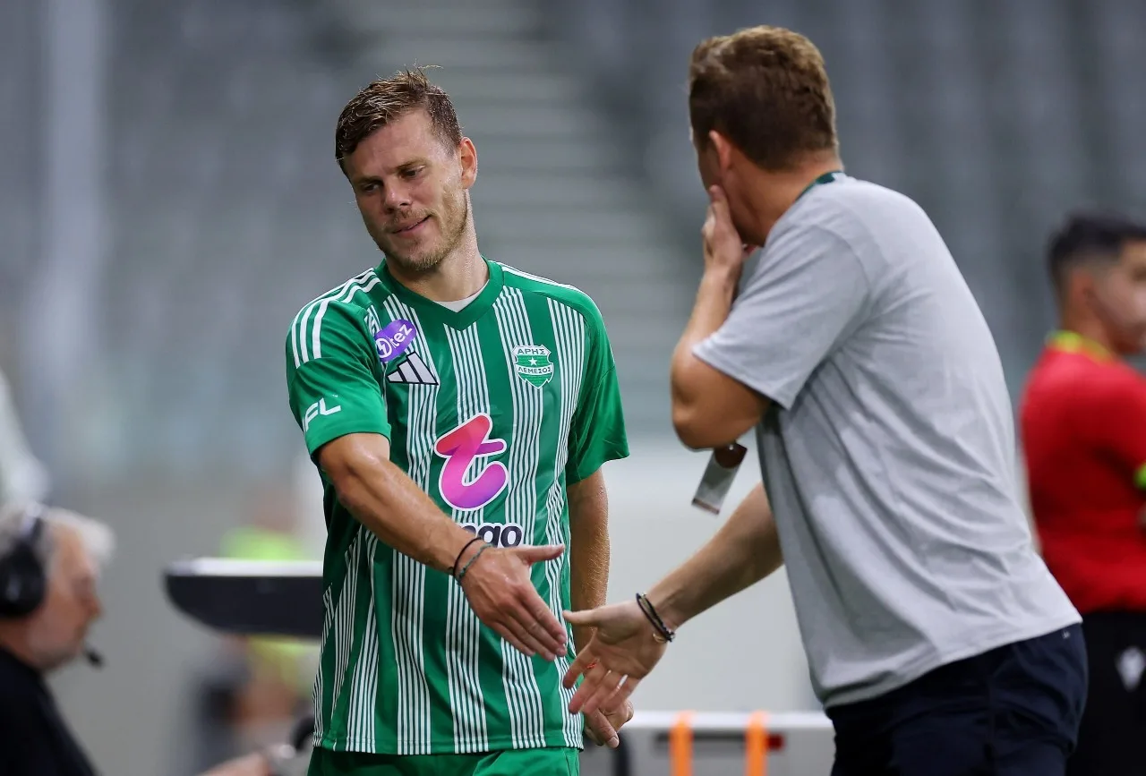 Ο Άρης του Σπιλέφσκι κι ο Κακόριν που πρέπει να βγει μπροστά