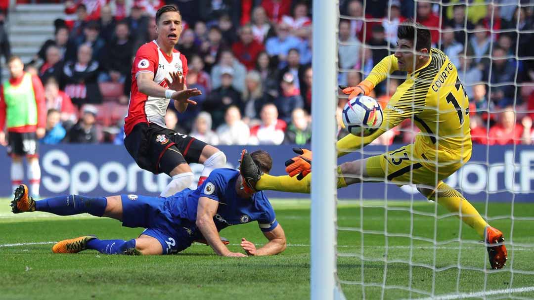 Άσσος φόρμας και διπλό… ανάγκης!