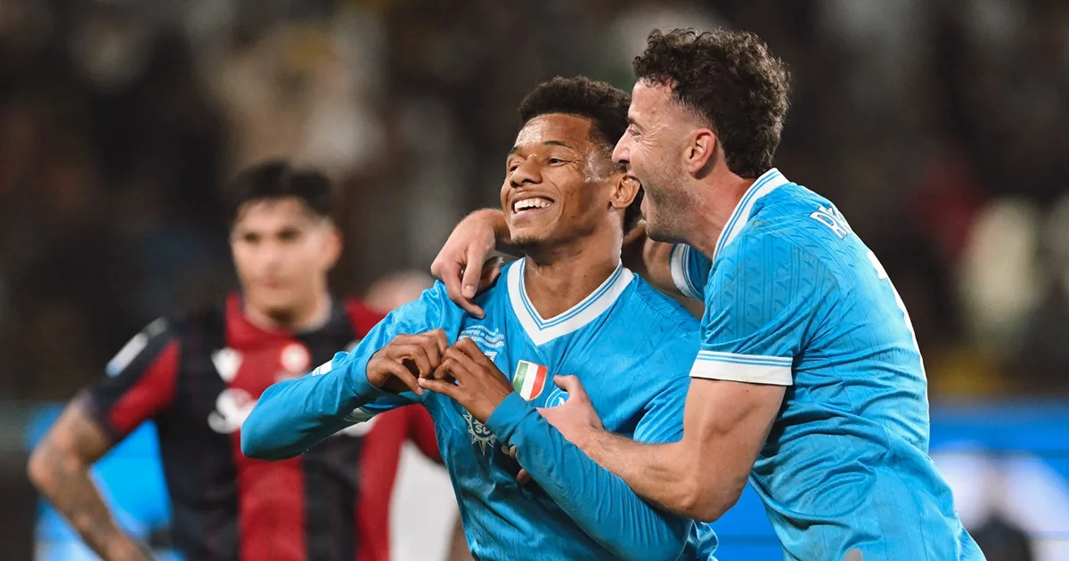 Το ελκυστικό 4.40 της Νάπολι και η φόρμα της Λιντς