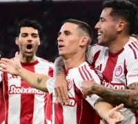 Τετράδα στο 12.81