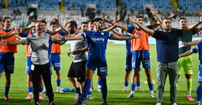 Τα ελκυστικά «περιστέρια», η Χαλ και η δυάδα στο 3.23!