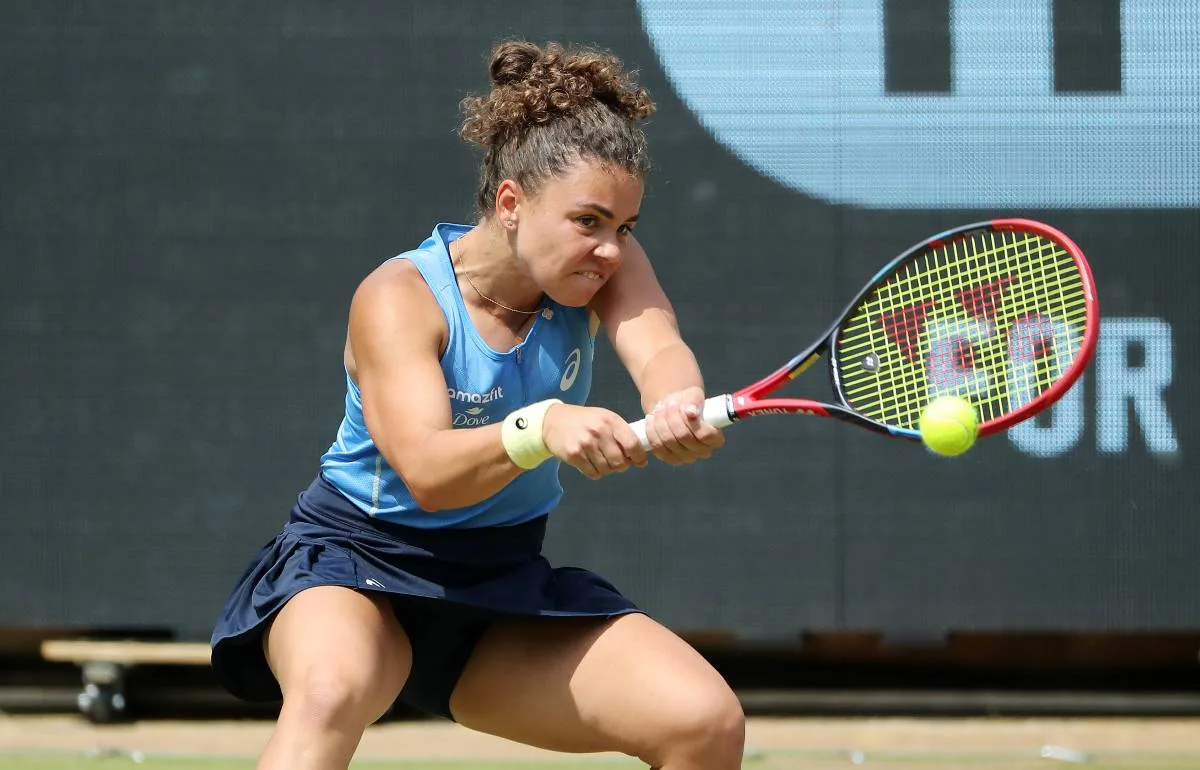 Τένις: Μονά διπλασιασμού στο γρασίδι