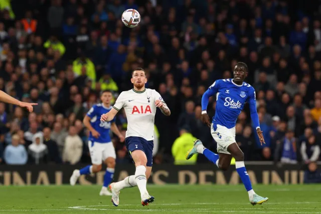 Trixie αξίας με έδρα και φόρμα