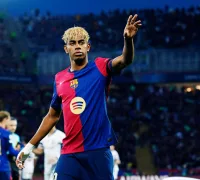 Τέσσερα σημεία σε συνολική απόδοση 21.33